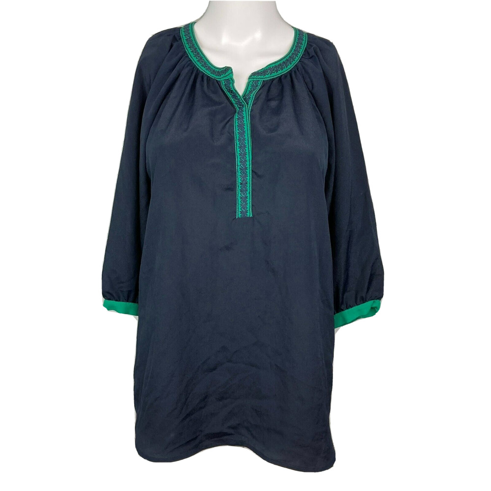 Collective Concepts Shirt Women M Navy Blue Green Embroidered‎ Trim Pullover Top